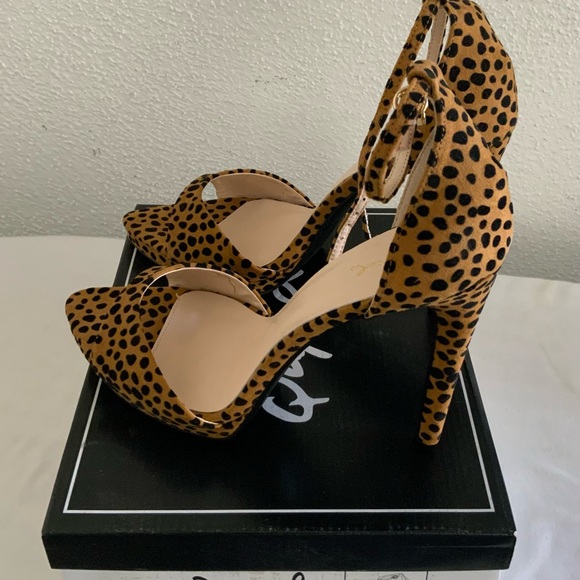 Qupid open toe sandals. Color is Camel/Black Leopard Suede. - Picture 1 of 7